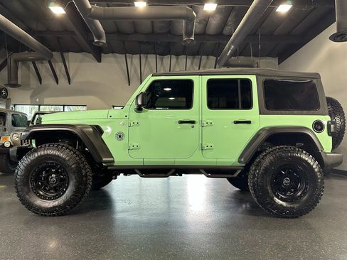 Used 2021 Jeep Wrangler Unlimited Sport image 7