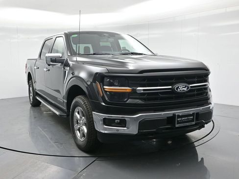 New 2025 Ford F150 XLT w/ Equipment Group 302A MID image 52