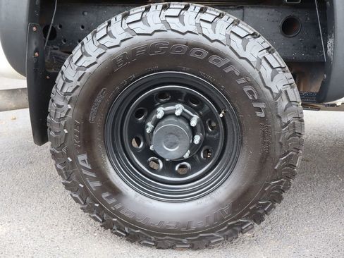Used 2002 Chevrolet Silverado 2500 LS AWD/4WD image 39