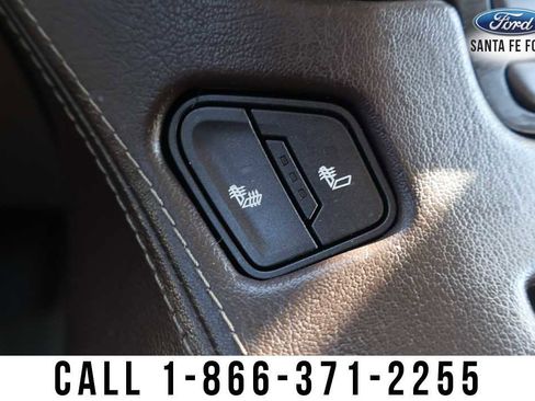 Used 2015 Chevrolet Suburban LT w/ Luxury Package RWD image 47