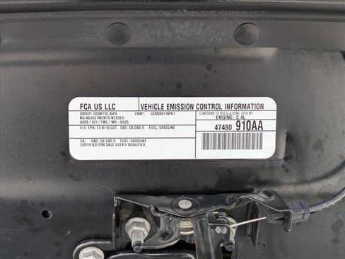 Used 2016 Jeep Cherokee Limited FWD image 25