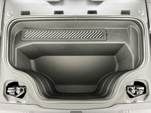 New 2025 Audi A6 e-tron Premium Plus image 29