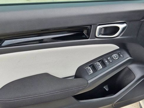 New 2026 Honda Civic Sport image 13