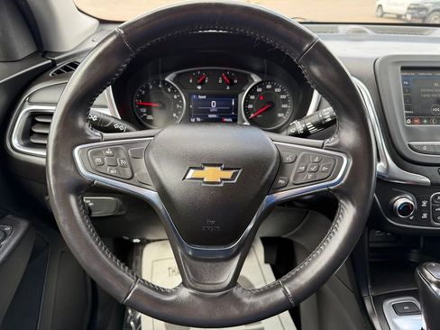 Used 2019 Chevrolet Equinox LT AWD/4WD image 3