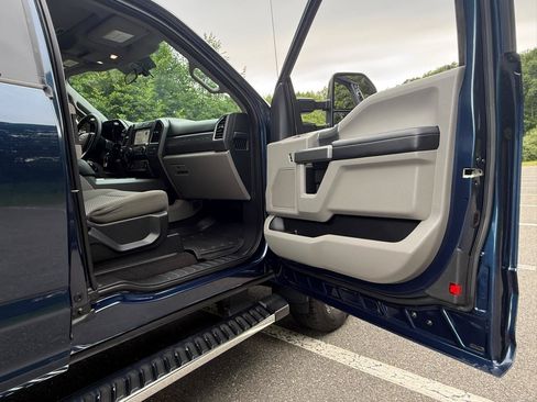 Used 2017 Ford F350 XLT AWD/4WD image 35
