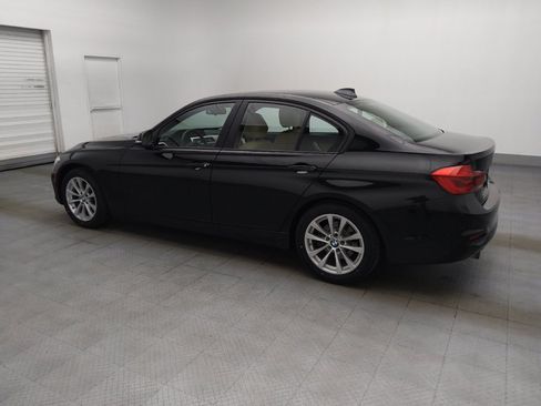 Used 2018 BMW 320i Sedan w/ Convenience Package RWD image 3