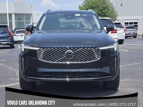 Certified 2026 Volvo XC90 B6 Ultra AWD/4WD image 2