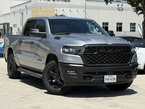 Used 2025 RAM 1500 Warlock AWD/4WD image 2