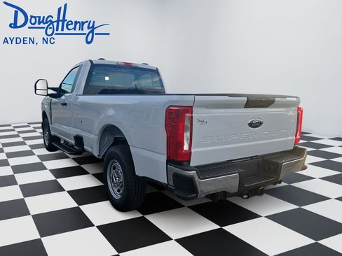 New 2026 Ford F250 XL w/ XL Chrome Package image 3