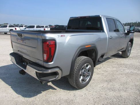 New 2026 GMC Sierra 2500 SLE w/ SLE Value Package; AWD/4WD image 5