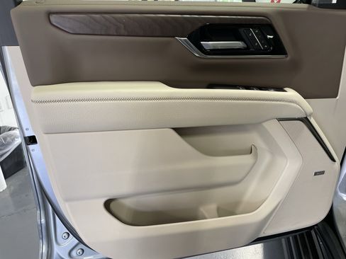 New 2026 GMC Yukon XL Denali w/ Sun & Power Step Package image 15