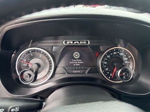 Used 2020 RAM 1500 Big Horn AWD/4WD image 19