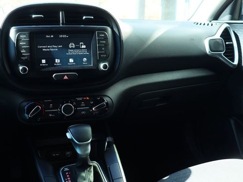 Used 2021 Kia Soul S image 44