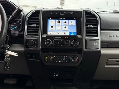 Used 2019 Ford F250 XLT w/ FX4 Off-Road Package image 20