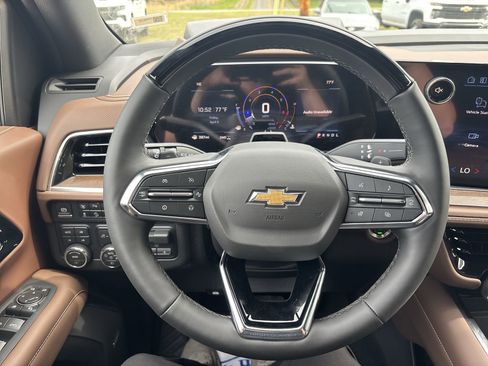 New 2026 Chevrolet Suburban High Country AWD/4WD image 17