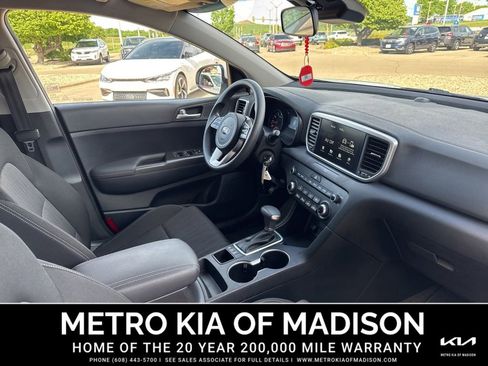 Used 2022 Kia Sportage LX AWD/4WD image 38