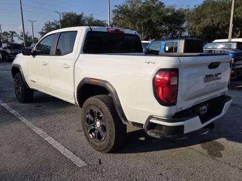 Used 2023 GMC Canyon Elevation w/ Convenience Package AWD/4WD image 3