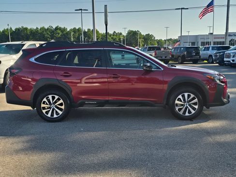 Used 2025 Subaru Outback Premium w/ Popular Package #1A AWD/4WD image 22