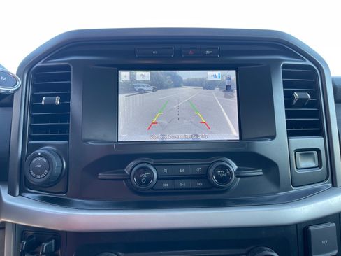 Used 2022 Ford F150 XLT w/ Trailer Tow Package image 6