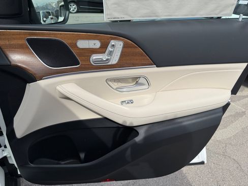New 2026 Mercedes-Benz GLE 350 4MATIC image 16