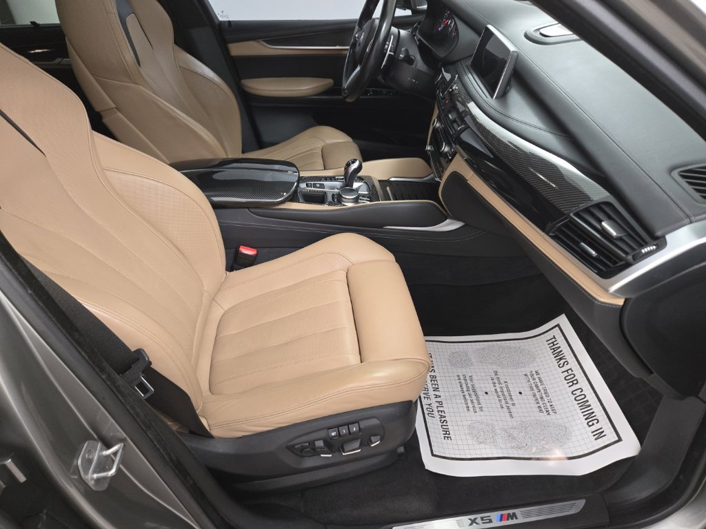 Used 2017 BMW X5 M AWD/4WD image 28