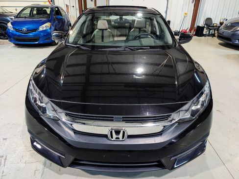 Used 2016 Honda Civic EX image 10