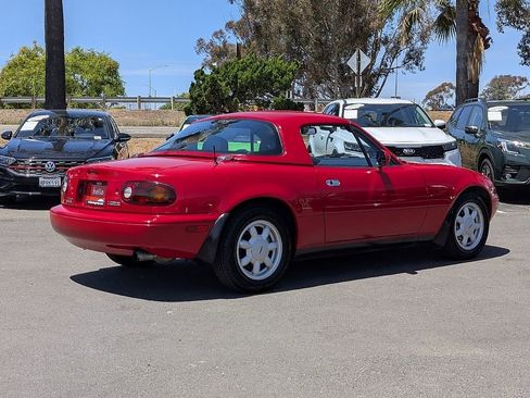 Used 1991 MAZDA MX-5 Miata RWD image 12