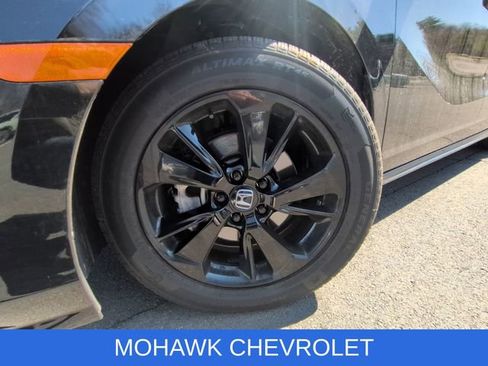 Used 2023 Honda Odyssey Sport image 8