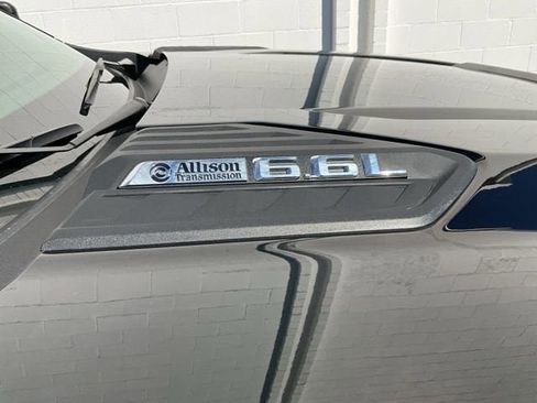 Used 2025 Chevrolet Silverado 2500 Custom w/ Custom Value Package image 15