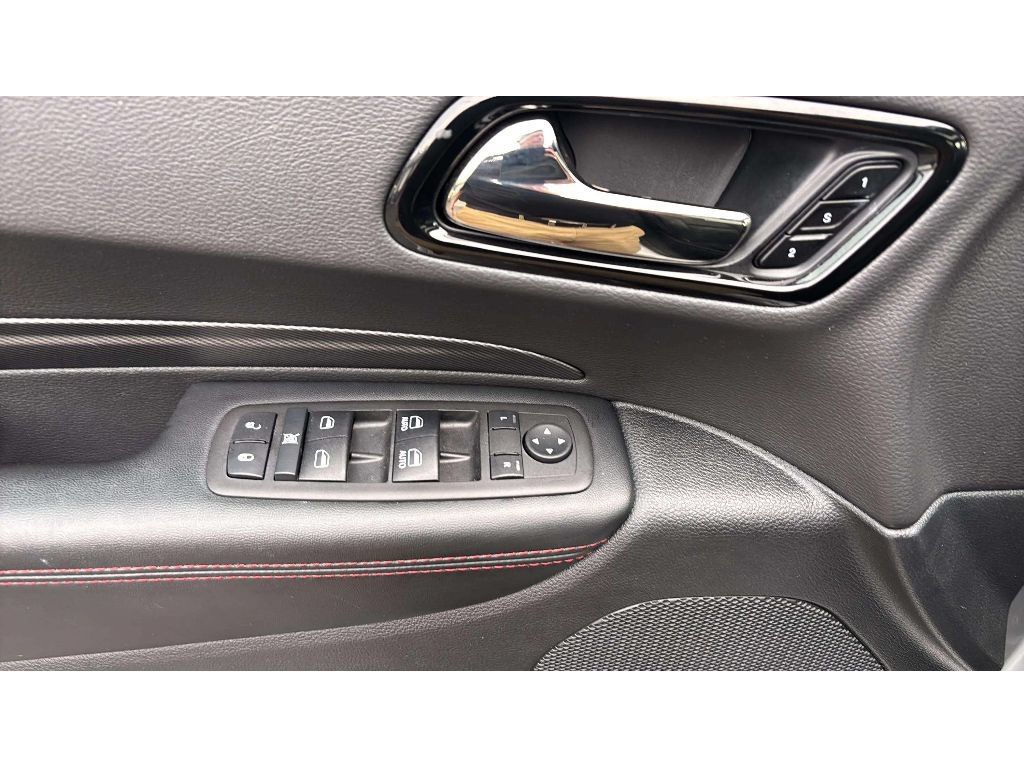 Used 2025 Dodge Durango GT AWD/4WD image 22