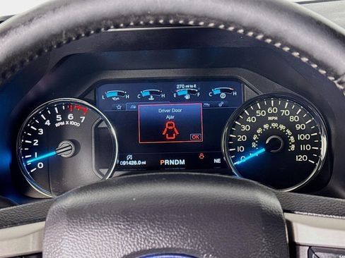 Used 2019 Ford F150 Lariat w/ Equipment Group 502A Luxury AWD/4WD image 13