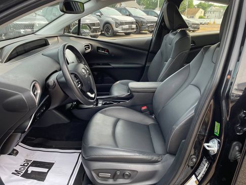 Used 2021 Toyota Prius Prime Limited FWD image 20