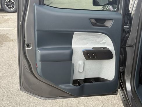 Used 2025 Ford Maverick XLT w/ XLT Luxury Package FWD image 35