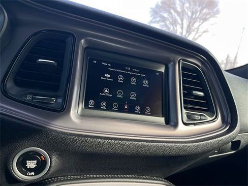 Used 2023 Dodge Challenger SXT image 15