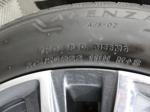 Certified 2024 Cadillac Escalade ESV Sport Platinum image 48