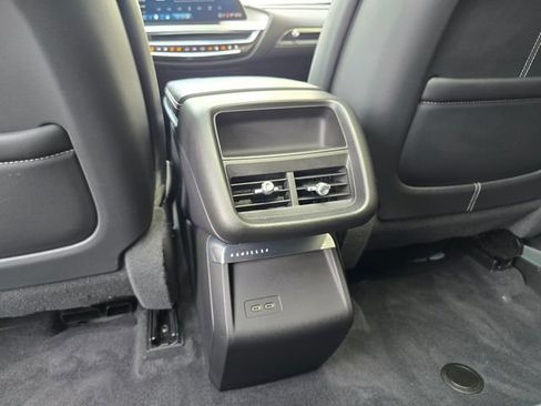 Used 2024 Cadillac Lyriq Luxury w/ LPO, Floor Liner Package AWD/4WD image 43