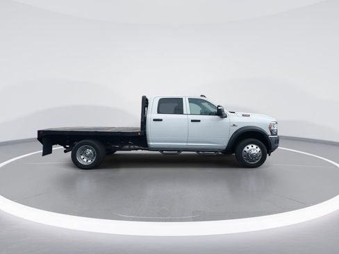 Used 2024 RAM 4500 Tradesman w/ Chrome Appearance Group AWD/4WD image 9