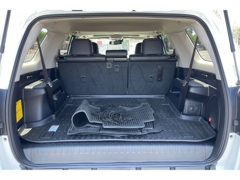Used 2023 Toyota 4Runner Limited RWD image 18