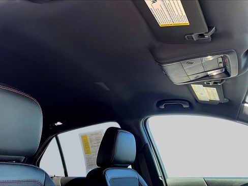 Used 2024 Chevrolet Equinox RS w/ LPO, Floor Liner Package AWD/4WD image 18