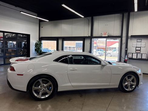 Used 2015 Chevrolet Camaro SS w/ RS Package image 16