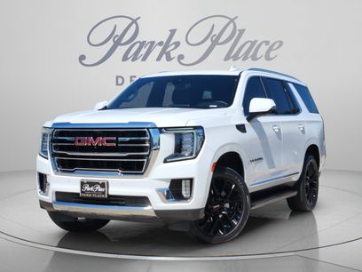Used 2022 GMC Yukon SLT w/ SLT Premium Package