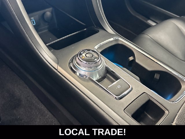 Used 2017 Ford Fusion Titanium FWD image 4