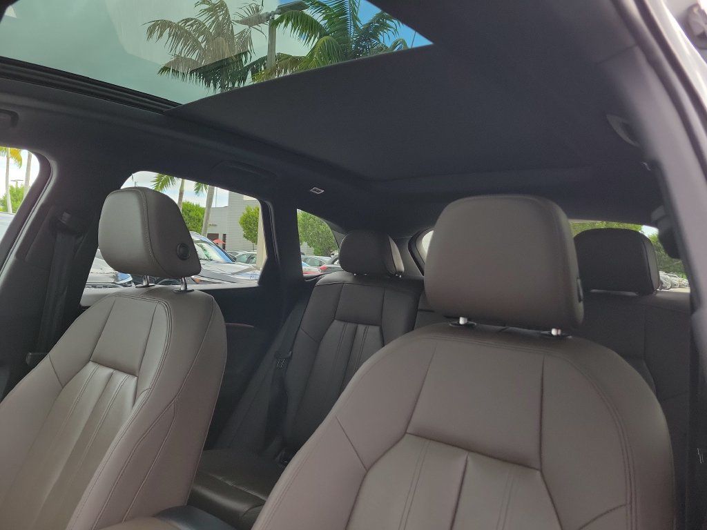 Certified 2025 Audi Q5 Premium w/ Convenience Package AWD/4WD image 16