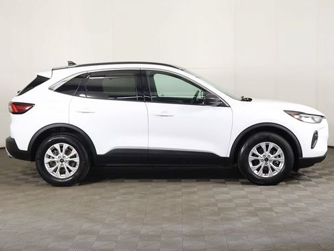 Used 2024 Ford Escape Active w/ Tech Pack #1 AWD/4WD image 20