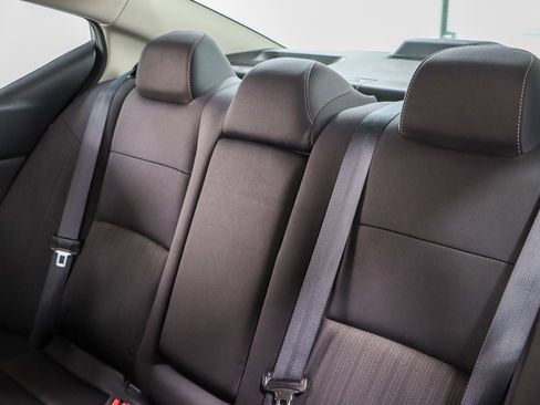 Used 2024 Nissan Altima 2.5 SV image 24