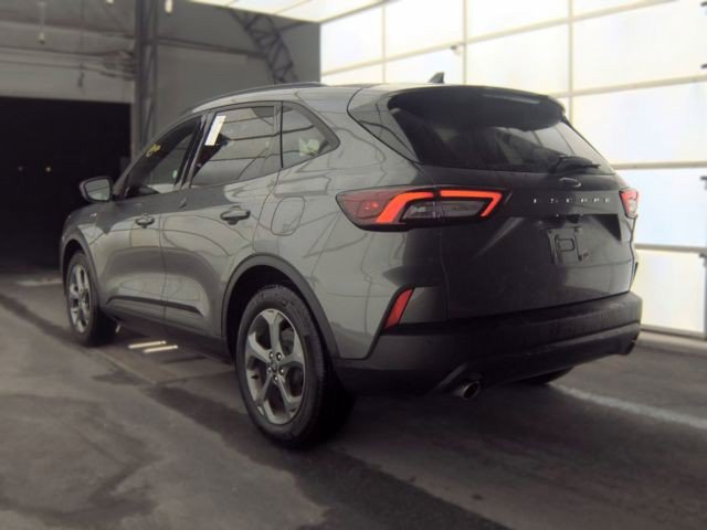 Used 2025 Ford Escape ST-Line FWD image 7