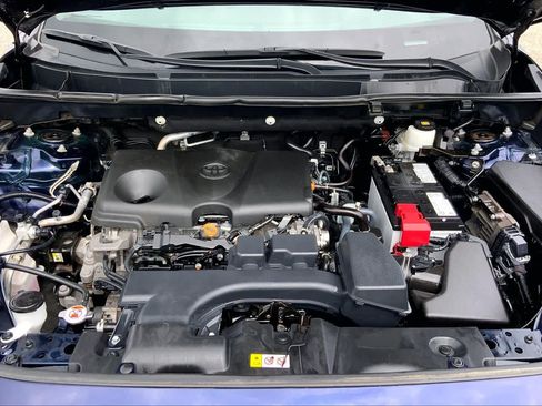 Used 2024 Toyota RAV4 XLE FWD image 31