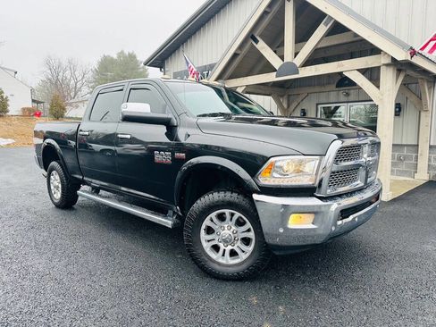 Used 2018 RAM 2500 Laramie w/ Snow Chief Group image 1