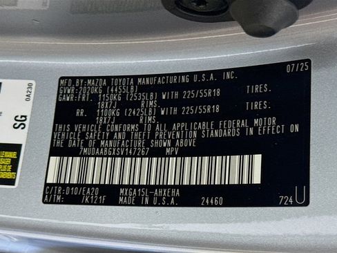 Certified 2025 Toyota Corolla Cross XLE w/ Convenience Package image 32