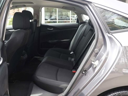 Used 2017 Honda Civic EX image 21